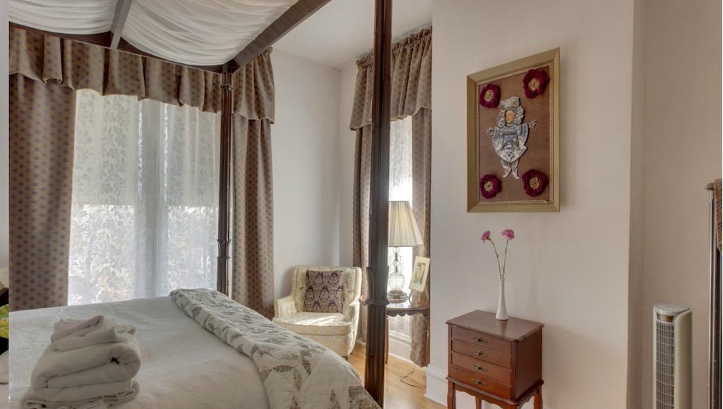 Garden House Bed And Breakfast Ханибал Екстериор снимка